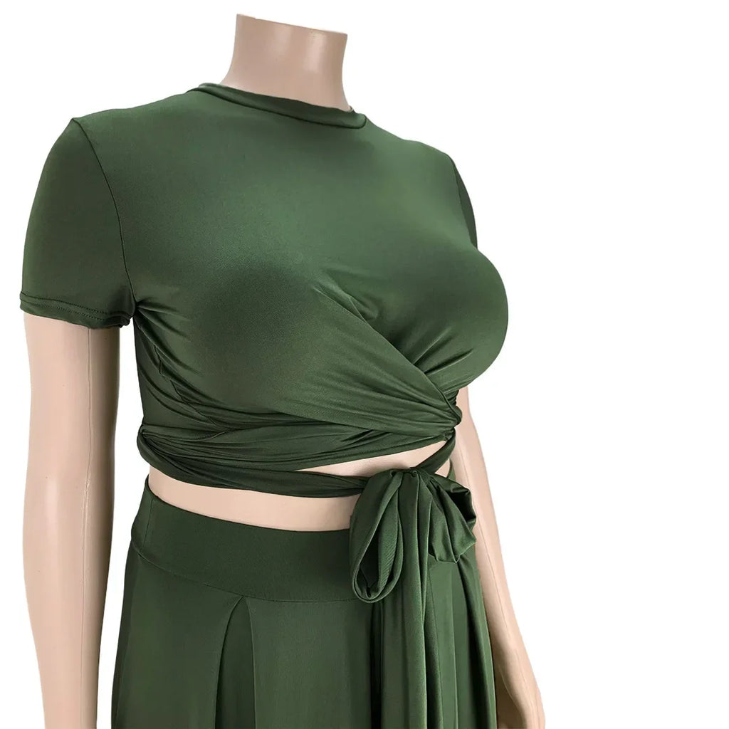 Plus Size Fashionable plus Size Women's Outfit Crossed Belted Skirt Two-Piece Set Solid Color Wide Hemline Stylish Ensemble