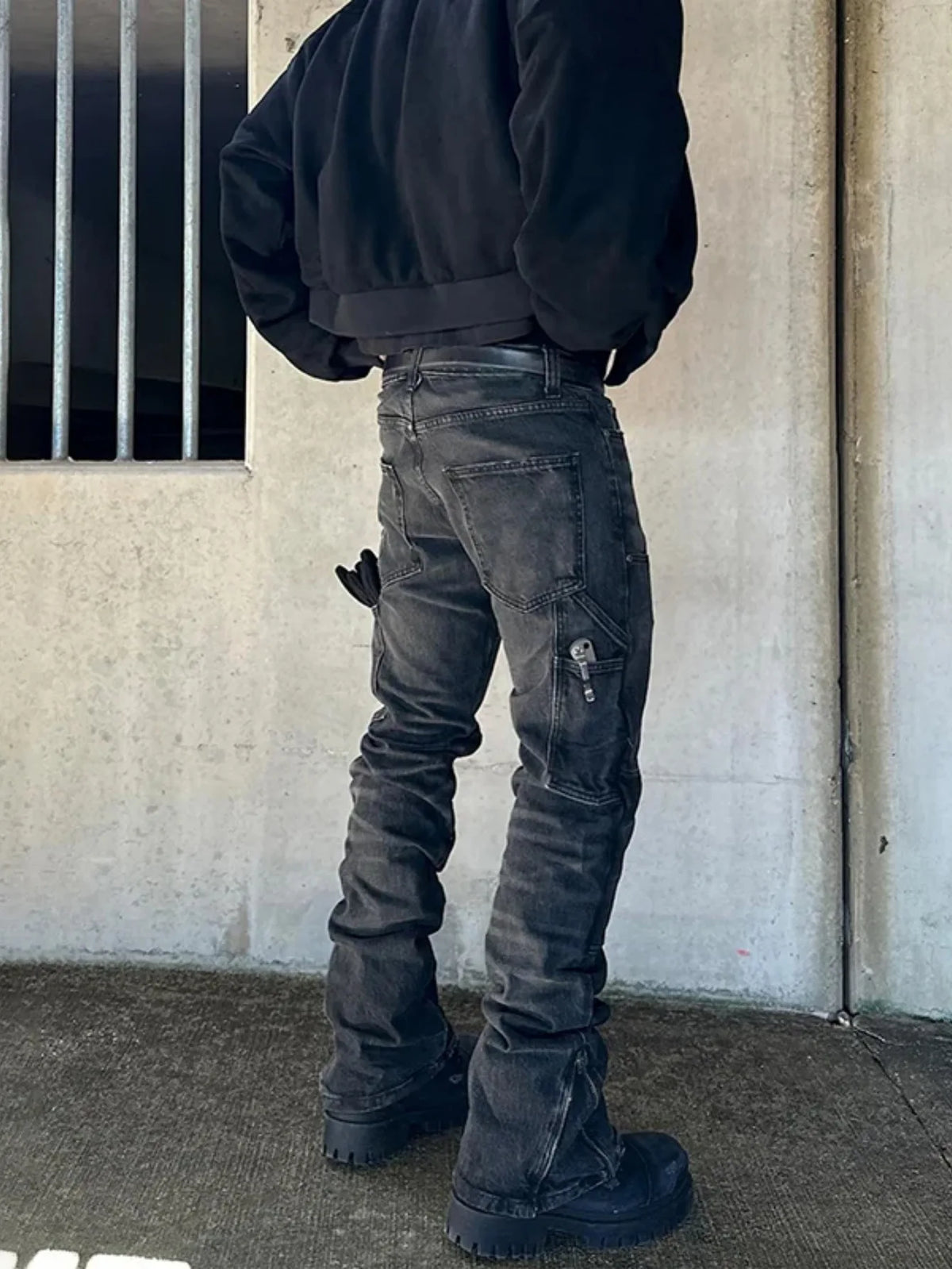 Men's Distressed Bootcut Jeans